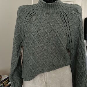 American Eagle Outfitters Gray Cable Knit Sweater